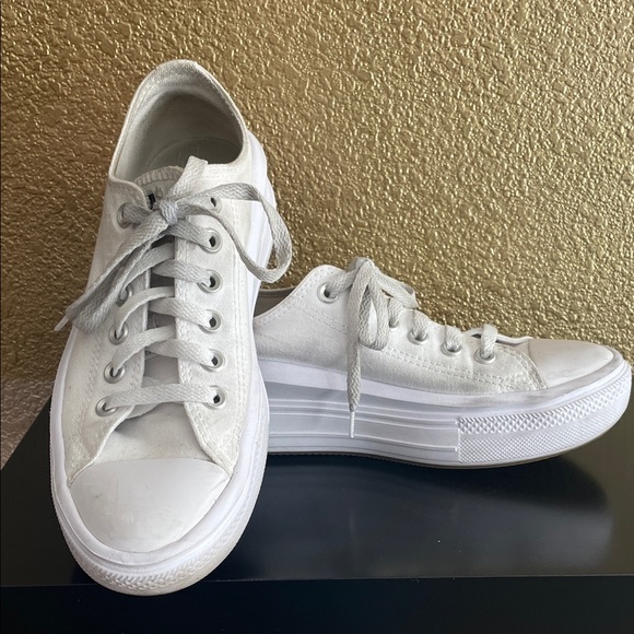 Converse Chuck Taylor All Star Move White Platform Sneakers - Picture 1 of 9